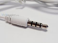 Review y análisis a fondo del Landvo L200 landvo-l200-cascos-macro-conector