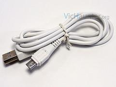 Review y análisis a fondo del Landvo L200 landvo-lv200-cable-usb