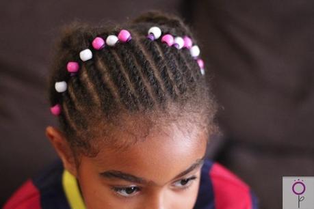 Peinado para niñas de pelo afro: flat twist y trenzas holandesas