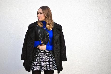 Blue/Black/White Blue/Black/White