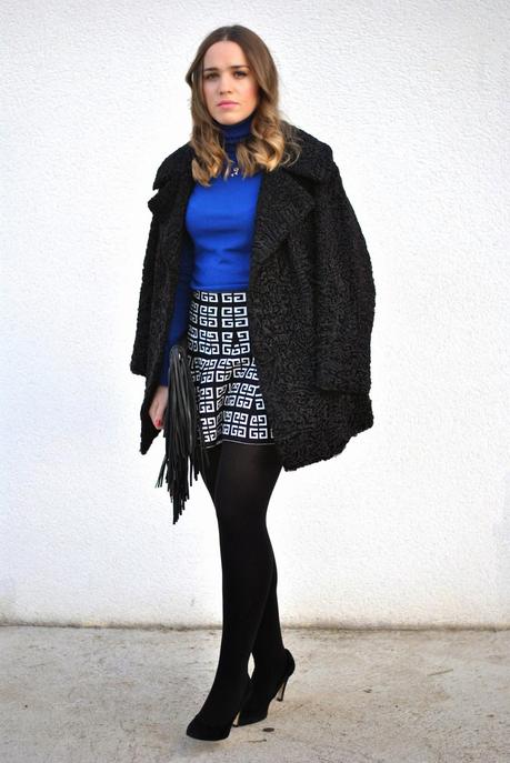 Blue/Black/White Blue/Black/White