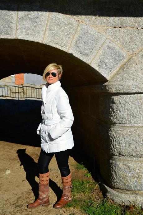 White parka and ethnic socks. White parka and ethnic socks.