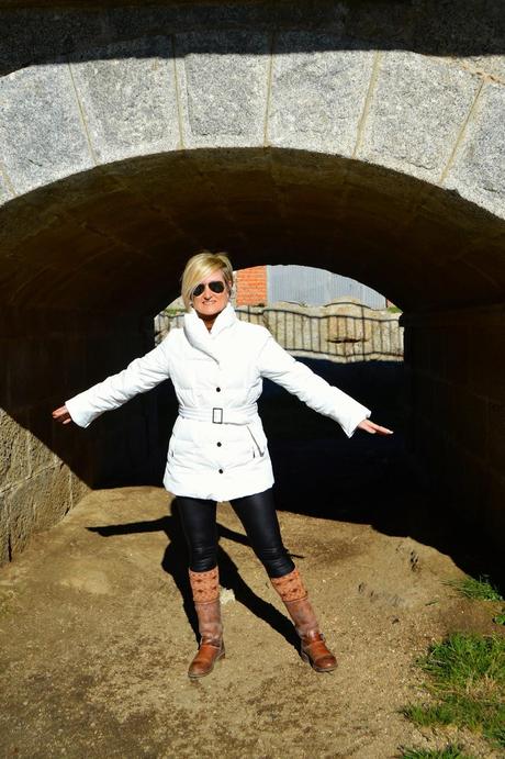 White parka and ethnic socks. White parka and ethnic socks.