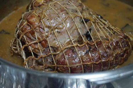 Redondo de ternera con setas Redondo de ternera con setas