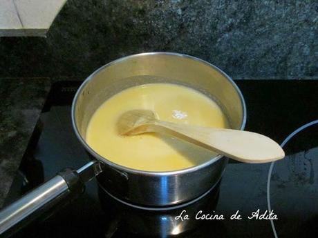 TARTALETAS CON CREMA DE VAINILLA Y FRUTAS TARTALETAS CON CREMA DE VAINILLA Y FRUTAS
