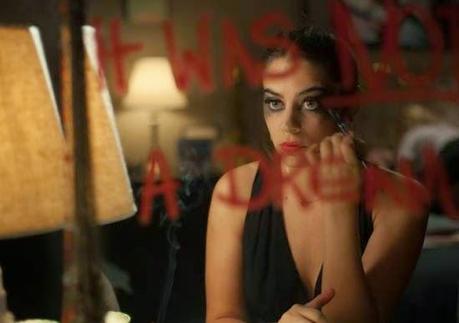 PRIMERAS IMÁGENES DE “KNOCK, KNOCK” CON KEANU REEVES PRIMERAS IMÁGENES DE “KNOCK, KNOCK” CON KEANU REEVES