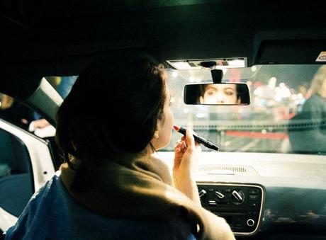 SHOPPING NIGHT BARCELONA Seat_mii_By_Mango-Fashion_Night_Out_Barcelona-Collage_Vintage-3Karen_Millen-Chrismas_Wishlist-Collage_Vintage-Leather_Skirt-Burgundy_Bag-Silver_Blazer-Outfit-Street_Style-