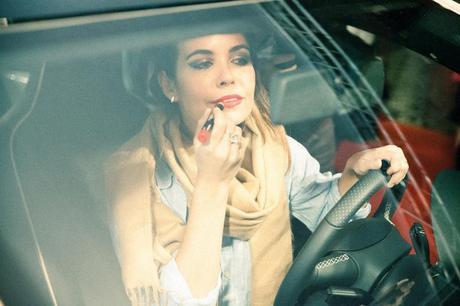 SHOPPING NIGHT BARCELONA Seat_mii_By_Mango-Fashion_Night_Out_Barcelona-Collage_Vintage-6Karen_Millen-Chrismas_Wishlist-Collage_Vintage-Leather_Skirt-Burgundy_Bag-Silver_Blazer-Outfit-Street_Style-