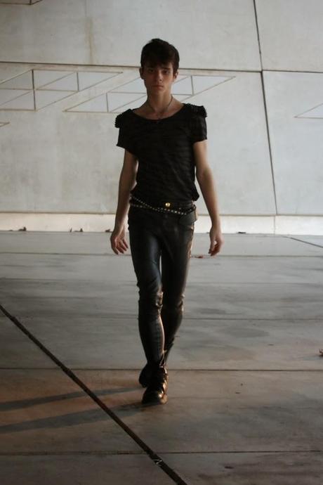 It's too late baby, now It's too late baby, now