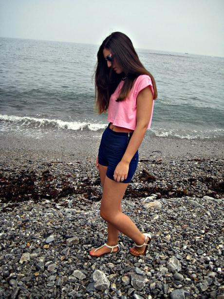 BEACH LOOK BEACH LOOK