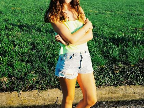 SHORT + CROP TOP SHORT + CROP TOP