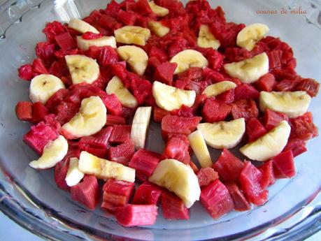 Cumble de ruibarbo, plátano y coco, sin gluten Cumble de ruibarbo, plátano y coco, sin gluten