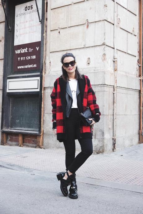 Checked_Cardigan-Black_And_Red-Balenciaga_Boots-Outfit-Rebecca_Minkoff-Quilted_Bag-Street_style-35