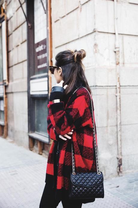 Checked_Cardigan-Black_And_Red-Balenciaga_Boots-Outfit-Rebecca_Minkoff-Quilted_Bag-Street_style-2