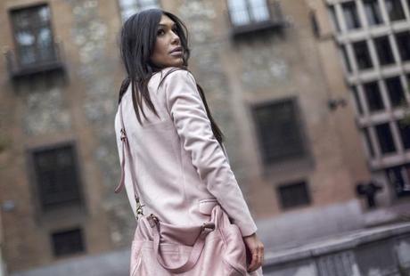 street style barbara crespo pink she inside she insider coat pepe jeans adidas sneakers fashion blogger outfit blog de moda street style barbara crespo pink she inside she insider coat pepe jeans adidas sneakers fashion blogger outfit blog de moda