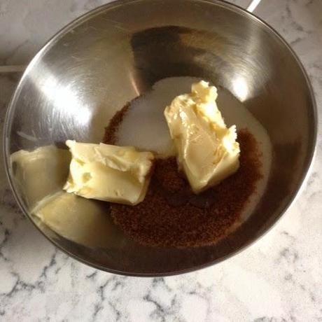 Cookies con chips de chocolate blanco y almendra Cookies con chips de chocolate blanco y almendra