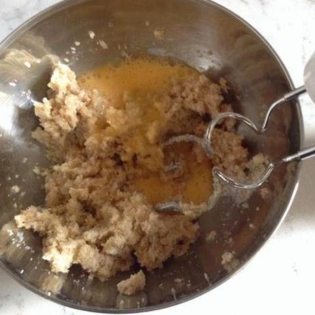 Cookies con chips de chocolate blanco y almendra Cookies con chips de chocolate blanco y almendra