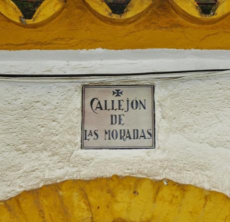 El Callejón de Las Moradas.