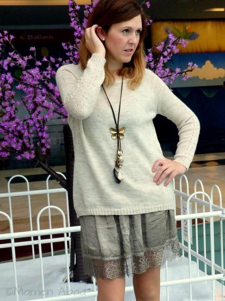 Street style con falda lencera con encaje Street style con falda lencera con encaje (14)