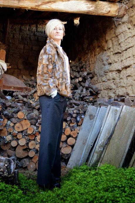 Palazzo pants and faux fur coat. Palazzo pants and faux fur coat.