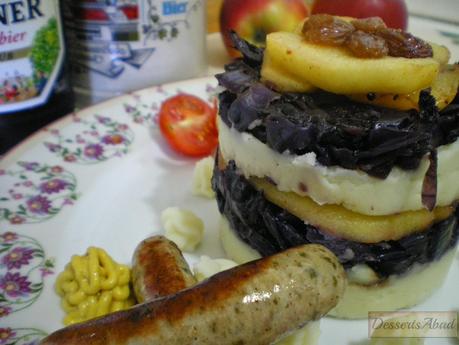 Tartita de lombarda confitada con manzanas y patatas Tartita de lombarda confitada con manzanas y patatas