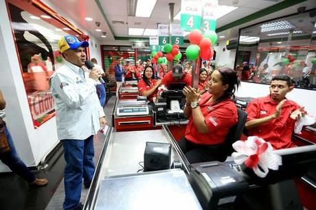 EL RECREO - Entra nuevamente  en servicio el PDV-MERCAL en Sabana Grande