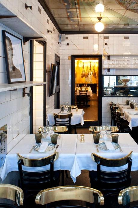 Rescatan el diseño original de un restaurante argentino en París.