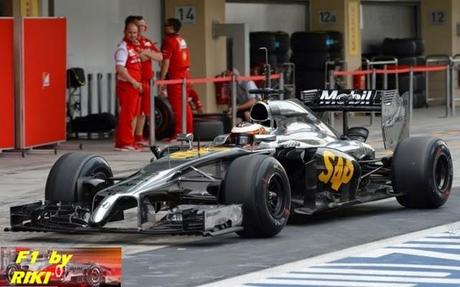 EL MP4-30 DE McLAREN SUPERA LA PRUEBA DE CHOQUE DE LA FIA