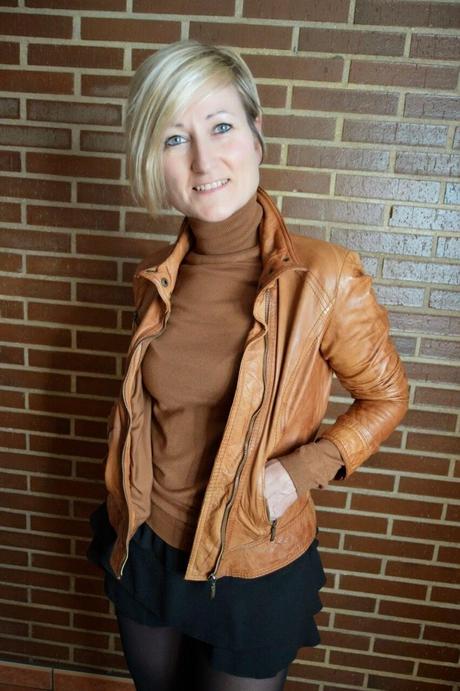 Camel y negro. Camel y negro.