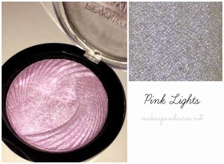 Vivid Baked Highlighter Makeup Revolution. Review, Fotos y Swatches . Vivid Baked Highlighter Makeup Revolution. Review, Fotos y Swatches .