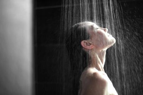 6 consejos para tener una piel hidratada y radiante en invierno Agua caliente invierno