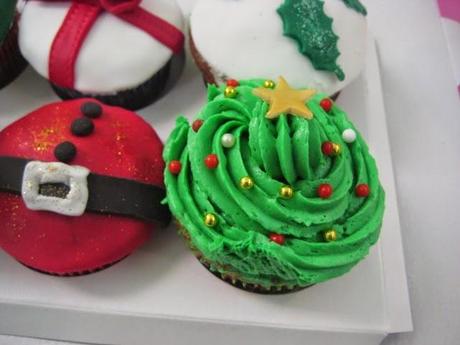 CUPCAKES DE NAVIDAD: DE TURRÓN DE JIJONA Y DE NARANJA CON CINCO ESPECIAS.