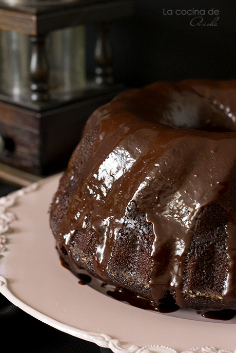 bundt-cake-chocolate-cafe-glaseado-chocolate-negro-canela