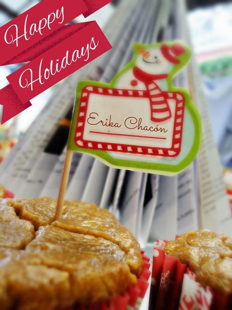 Cup cakes navideños de banana Cup cakes navideños de banana