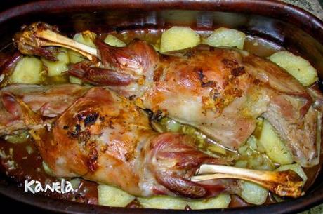 PALETILLA DE CORDERO AL HORNO PALETILLA DE CORDERO AL HORNO
