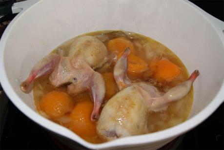 Codornices con nísperos paso 6 Codornices con nísperos paso 6