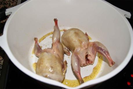 Codornices con nísperos paso 3 Codornices con nísperos paso 3