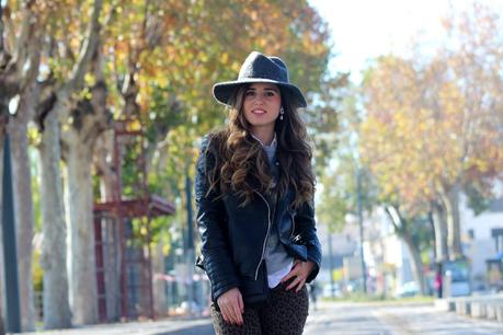 Sombrero gris Sombrero gris