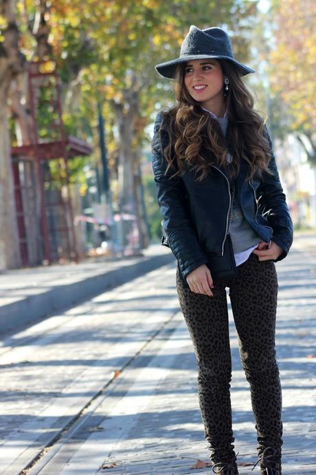 Sombrero gris Sombrero gris