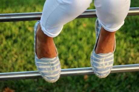 ONE TOP, TWO LOOKS ONE TOP, TWO LOOKS