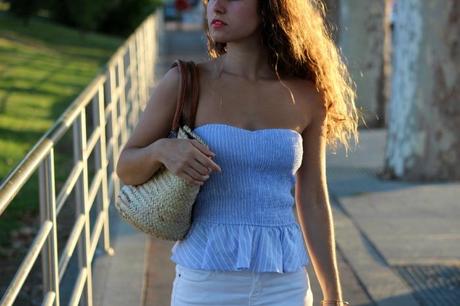 ONE TOP, TWO LOOKS ONE TOP, TWO LOOKS