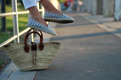 ONE TOP, TWO LOOKS ONE TOP, TWO LOOKS