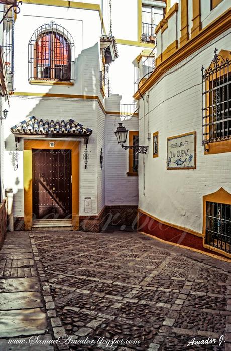 SEVILLA: BARRIO de SANTA CRUZ (Judería)