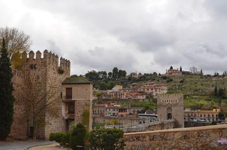 Toledo. Toledo.