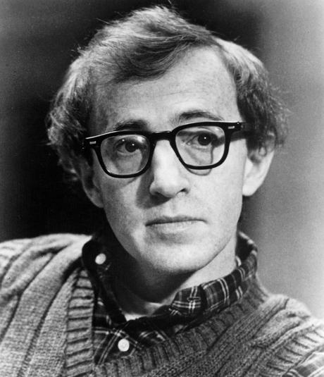 Zelig, camaleónico y sobresaliente Woody Allen Zelig, camaleónico y sobresaliente Woody Allen