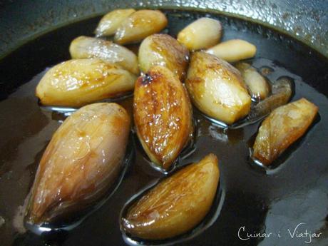 Chalotas caramelizadas al Pedro Ximenez Chalotas caramelizadas al Pedro Ximenez