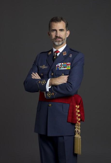 Haz clic para cerrar imagen. Utiliza las flechas para navegar. Máxima expectativa por el primer discurso navideño-anual de Su Majestad el Rey don Felipe VI