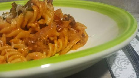 Pasta con Tomate Improvisada Pasta con Tomate Improvisada