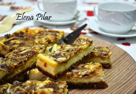 Barritas de cinnamon roll cheesecake Barritas de cinnamon roll cheesecake