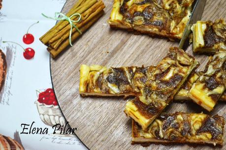 Barritas de cinnamon roll cheesecake Barritas de cinnamon roll cheesecake